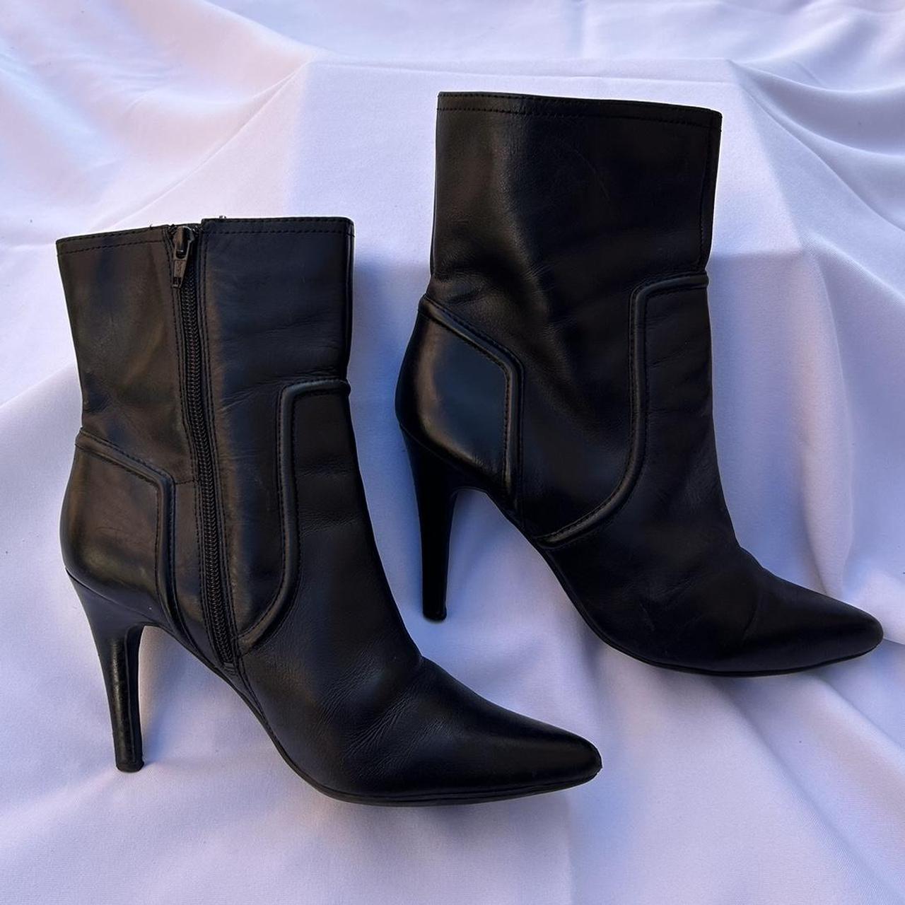 9 west hot sale ankle boots