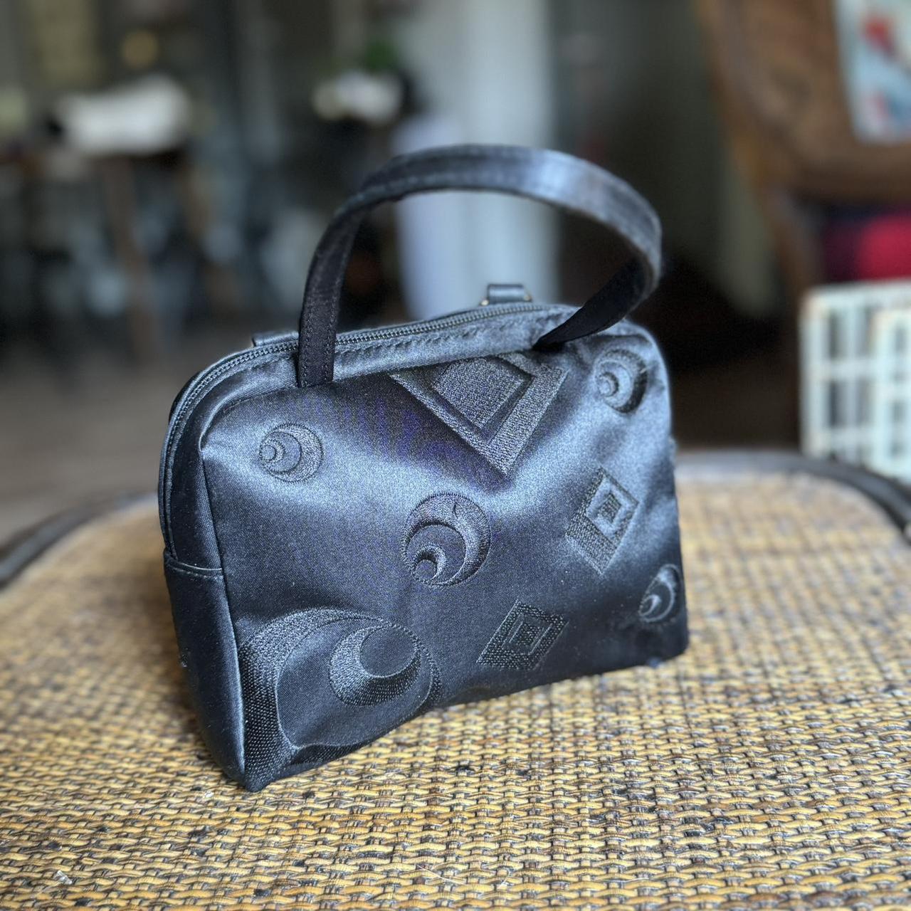 Small black vintage Y2K Kenneth Cole Reaction satin