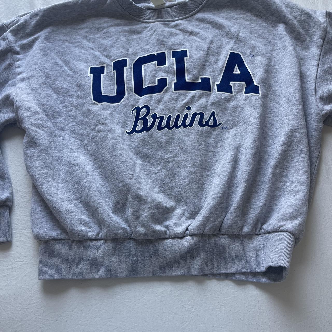 H&M UCLA Bruins NCAA College Crest White Sweater Sweatshirt