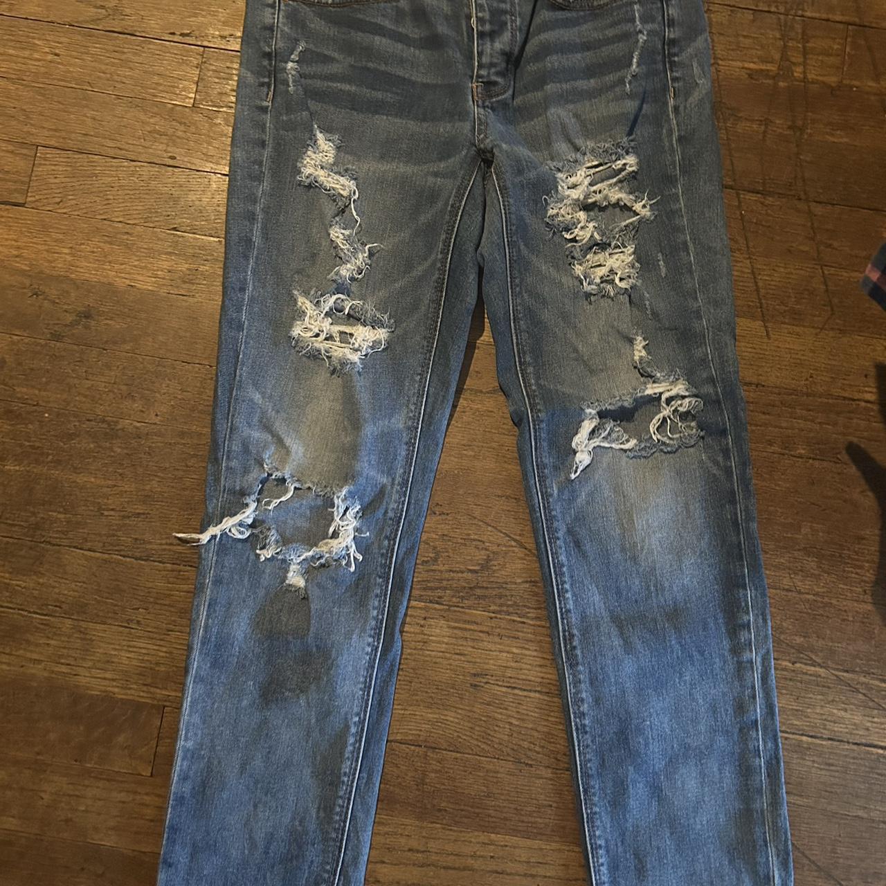 American Eagle Tomgirl jeans distressed, destroyed,... - Depop