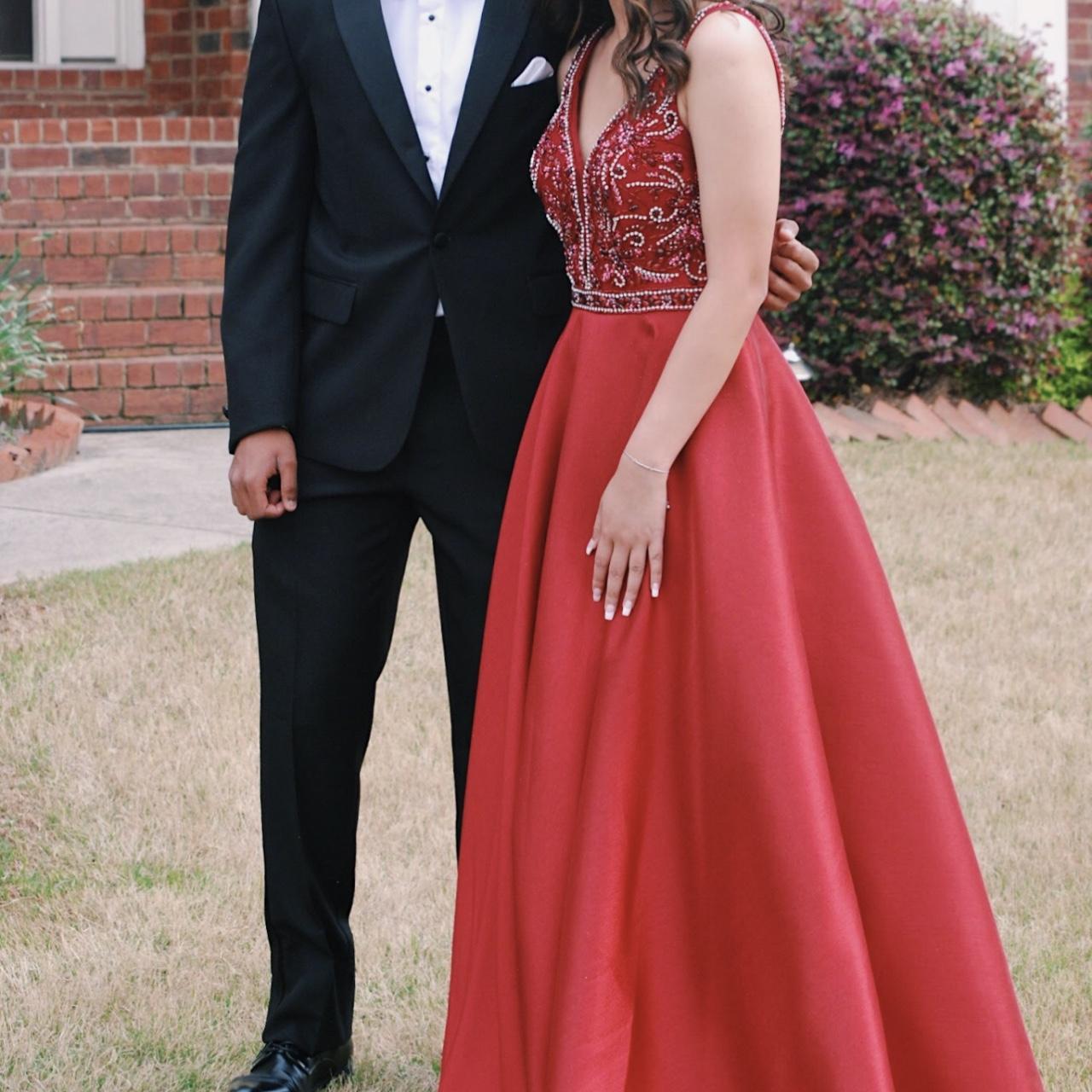 FULL LENGTH RED PROM DRESS prom luxury glam