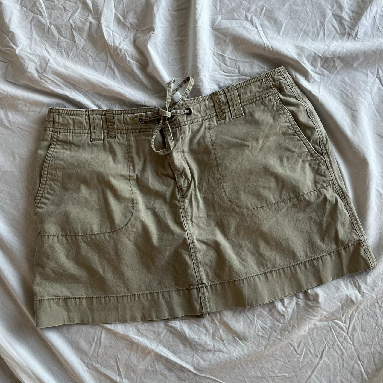 Dockers Women's Khaki and Tan Skirt | Depop