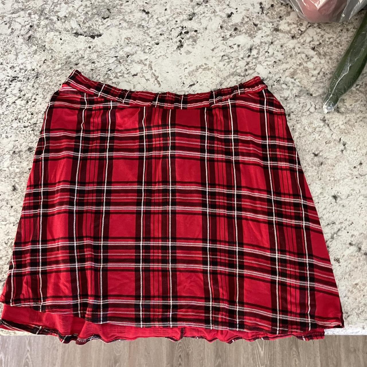 Boohoo Plus Women's Skirt (3)