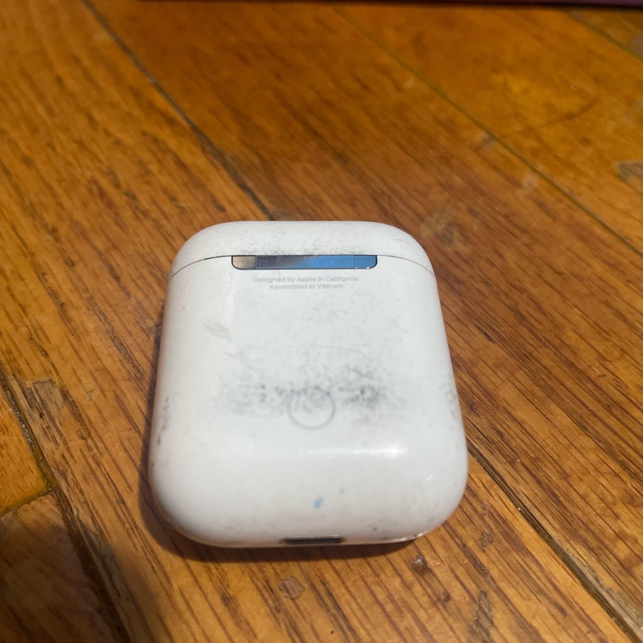 airpod case NO AIRPODS (dirty from hard labor work Depop
