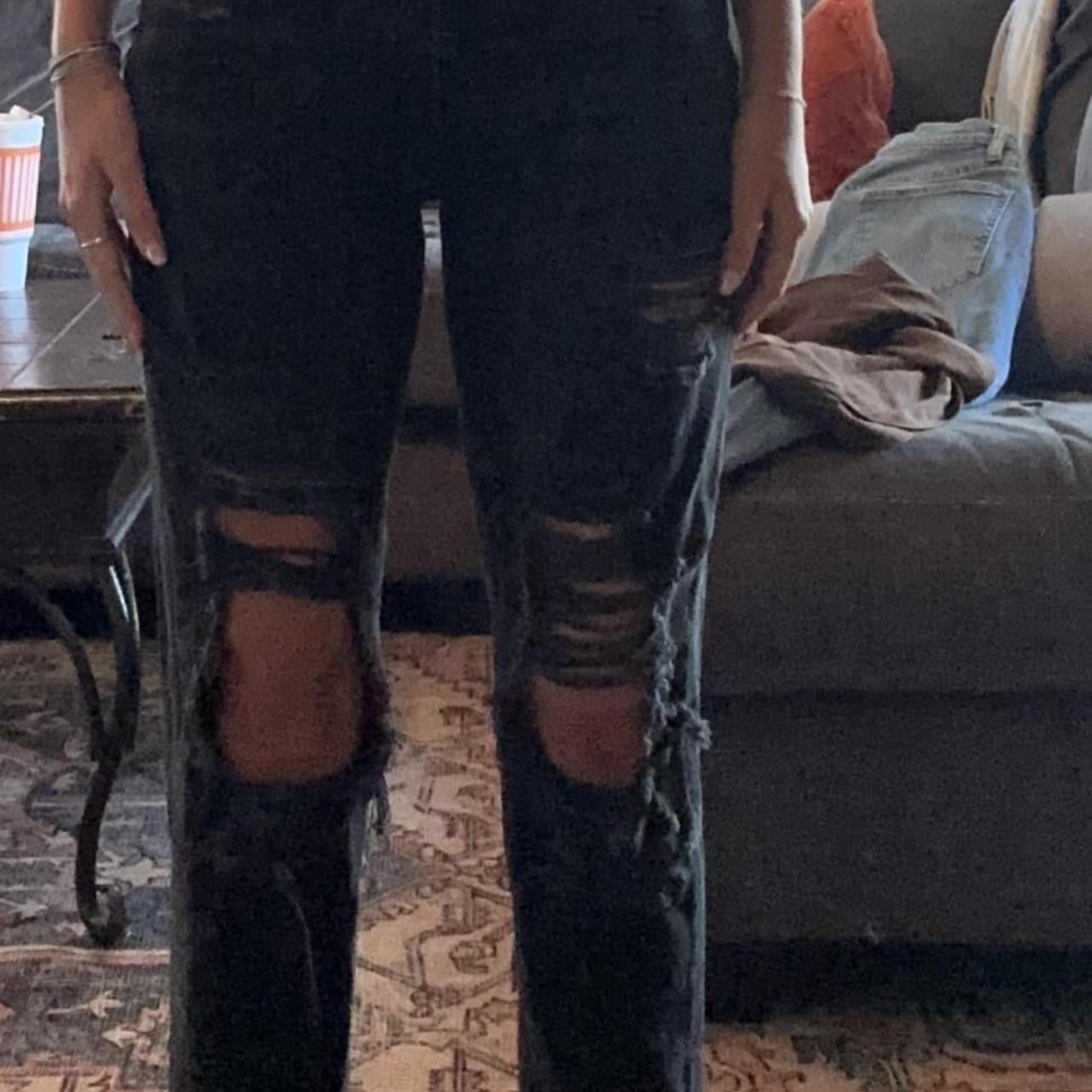 American Eagle Mom Jeans size 4 Depop