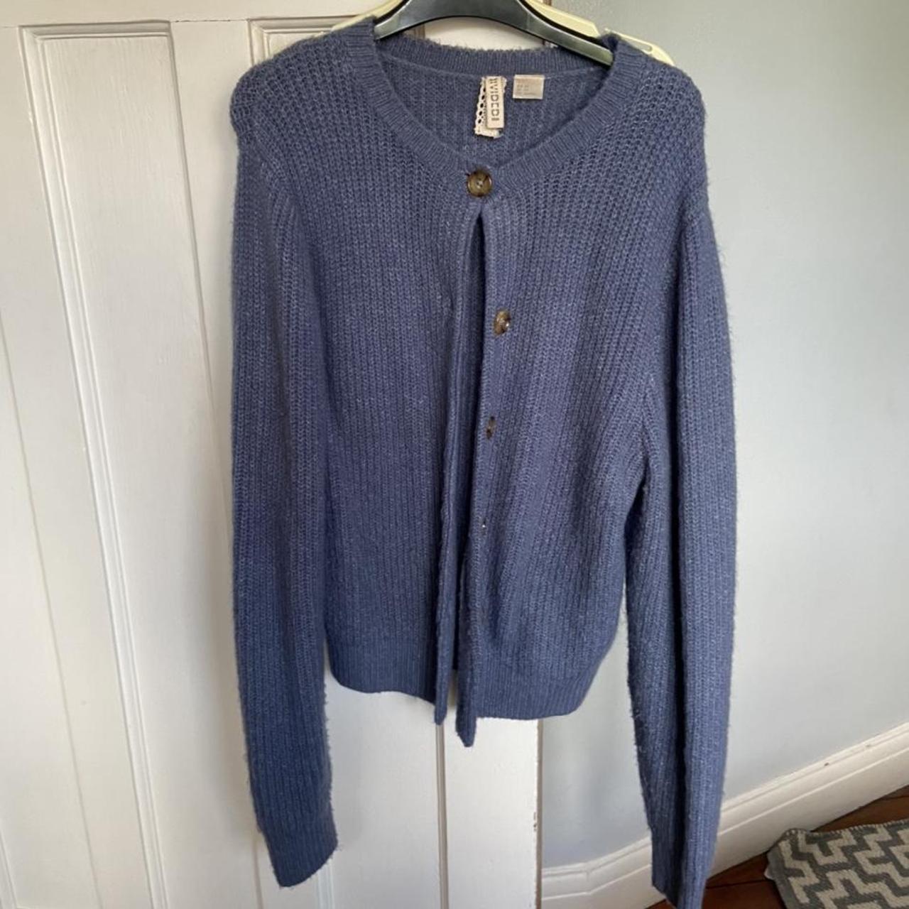 Blue cardigan Old H&M Size xs but could fit a s also Depop