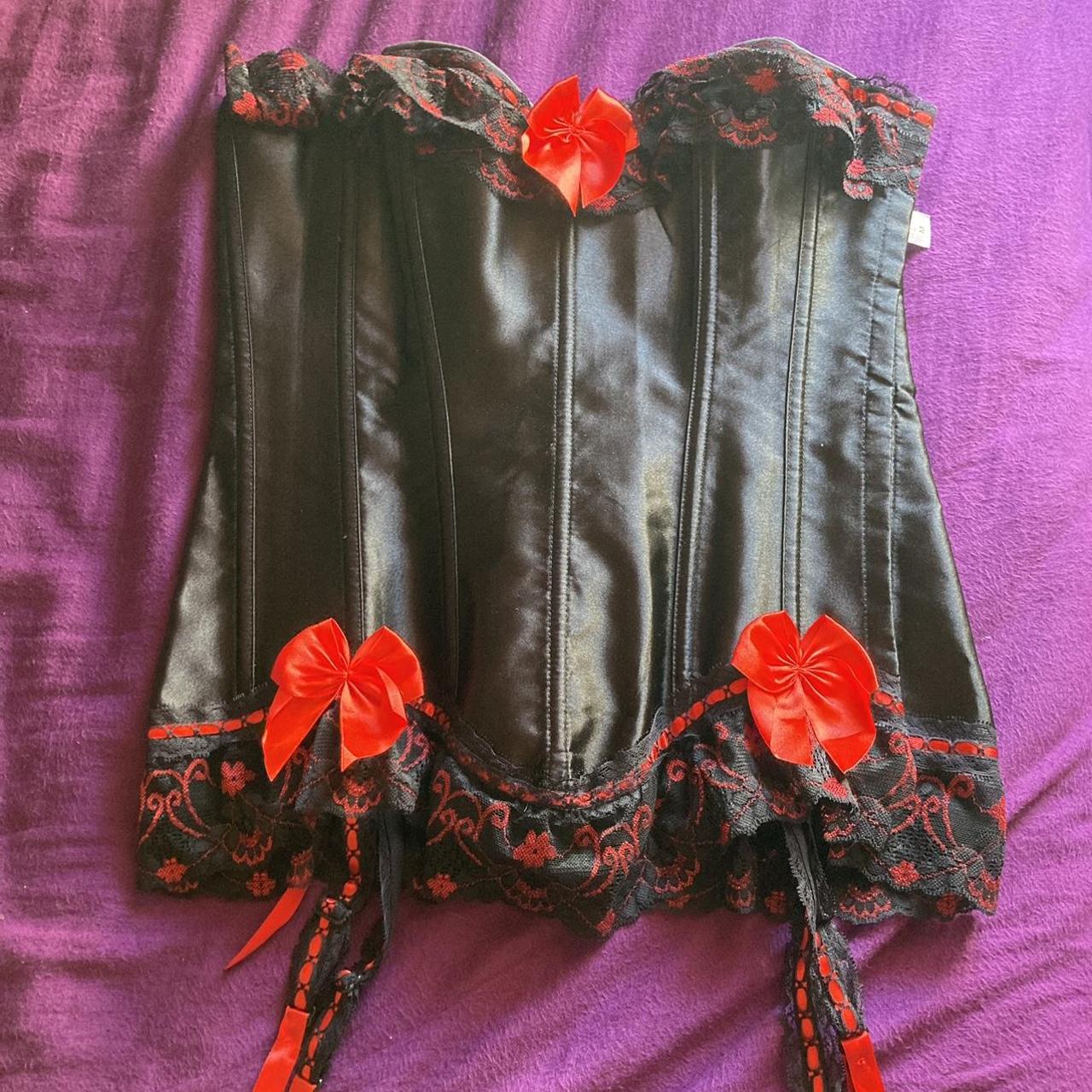 Basque Women's Black and Red Corset | Depop