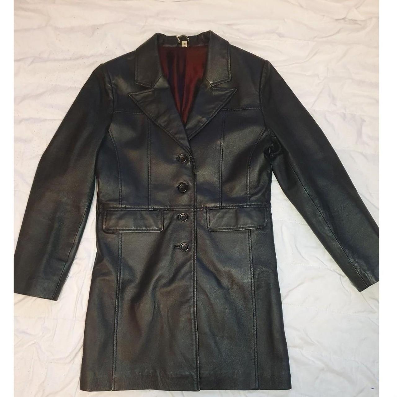 item listed by vqmpyre_