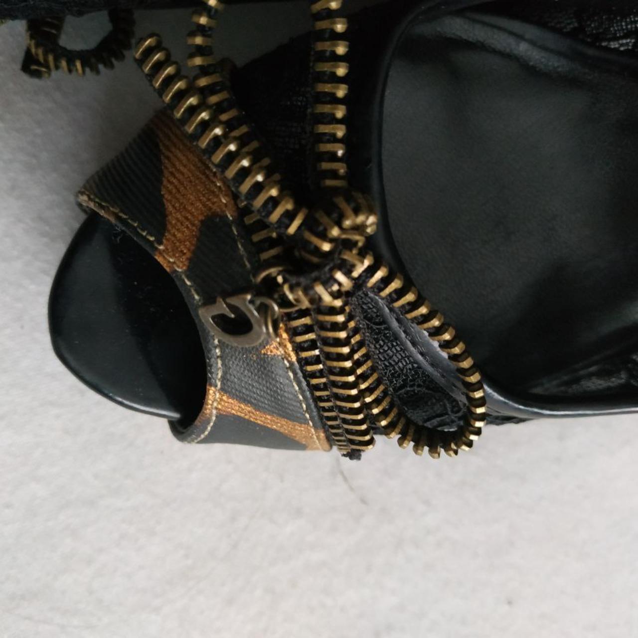 guess ladies shoes uk