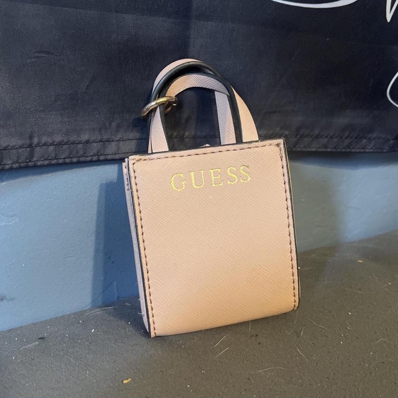 GUESS keychain #guess#pink#keychain#women#accessory