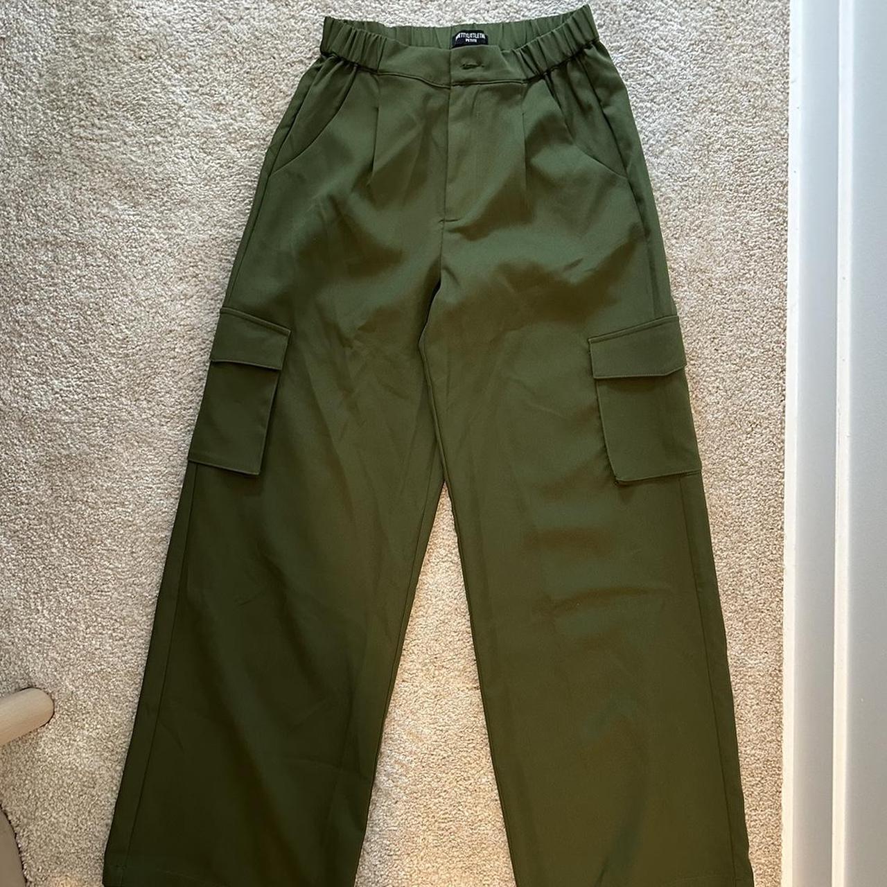 Green cargo pants! Brand new they are amazing and... - Depop