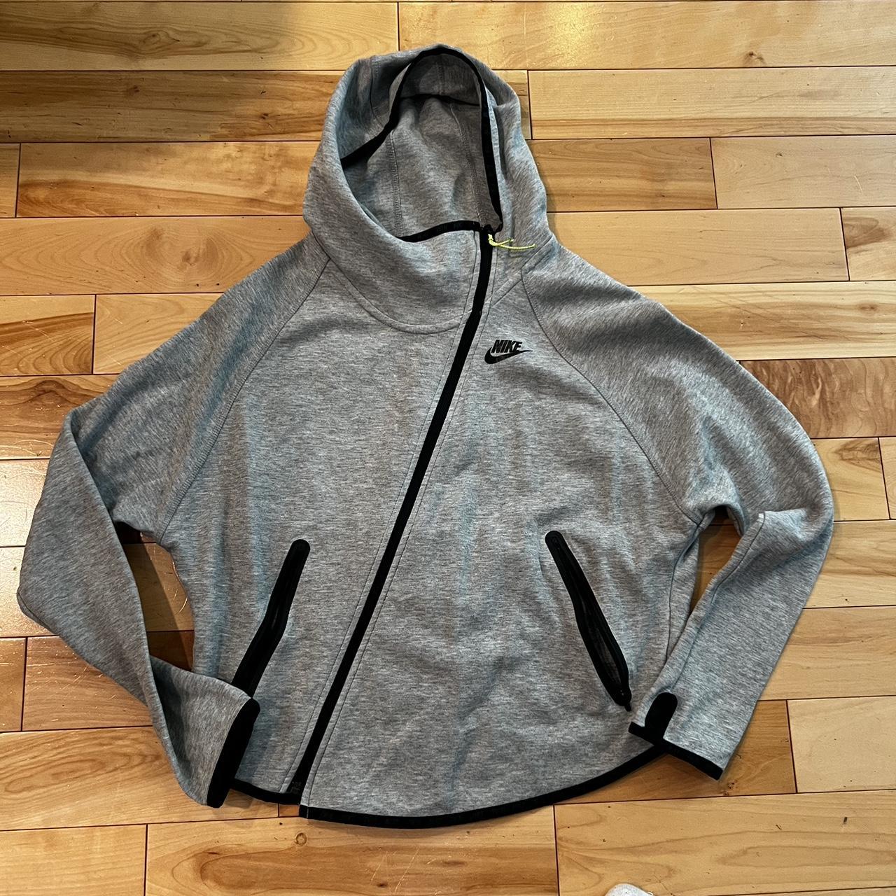 nike ladies zipper