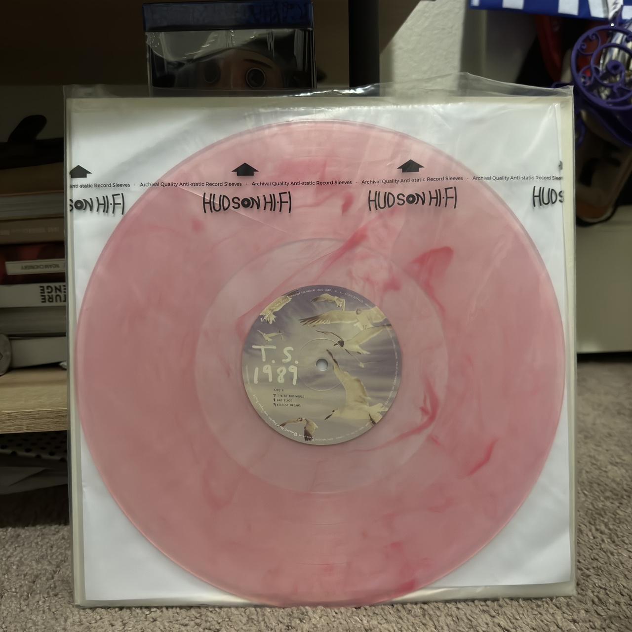 Taylor Swift 1989 RSD Vinyl This vinyl is OPENED.... - Depop