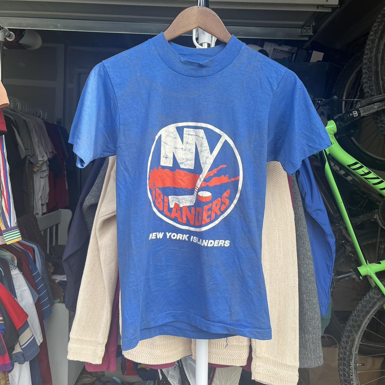 Vintage New York Islanders Clothing, Islanders Retro Shirts