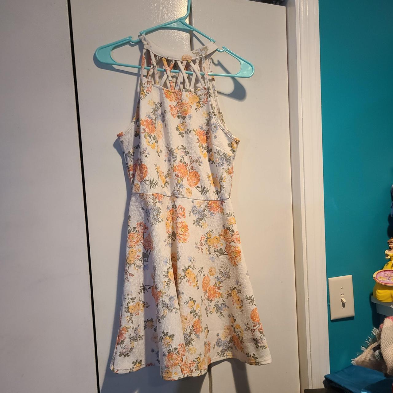 Beautiful floral dress for summer. Sleeveless. Only... Depop