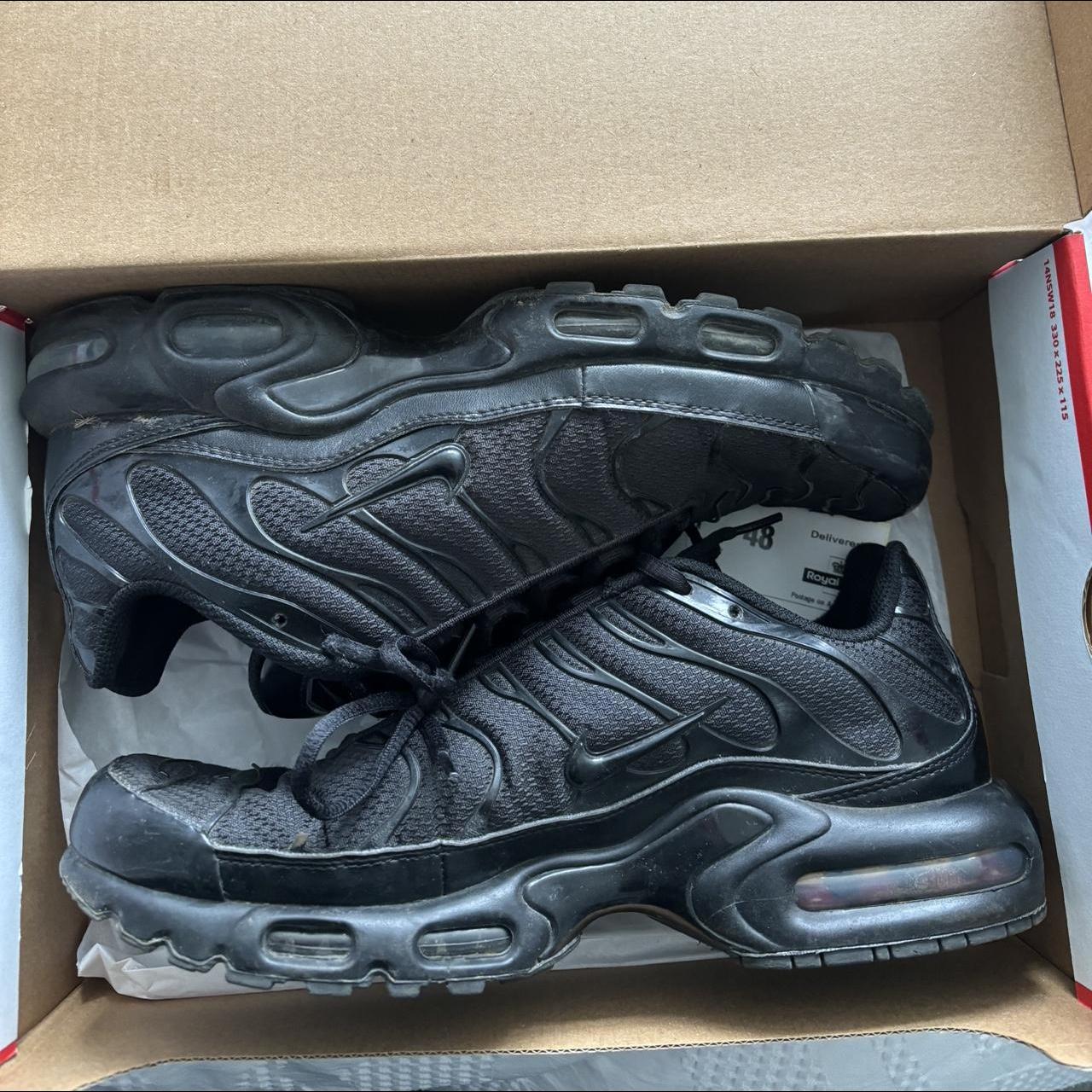 mens nike tn size 10