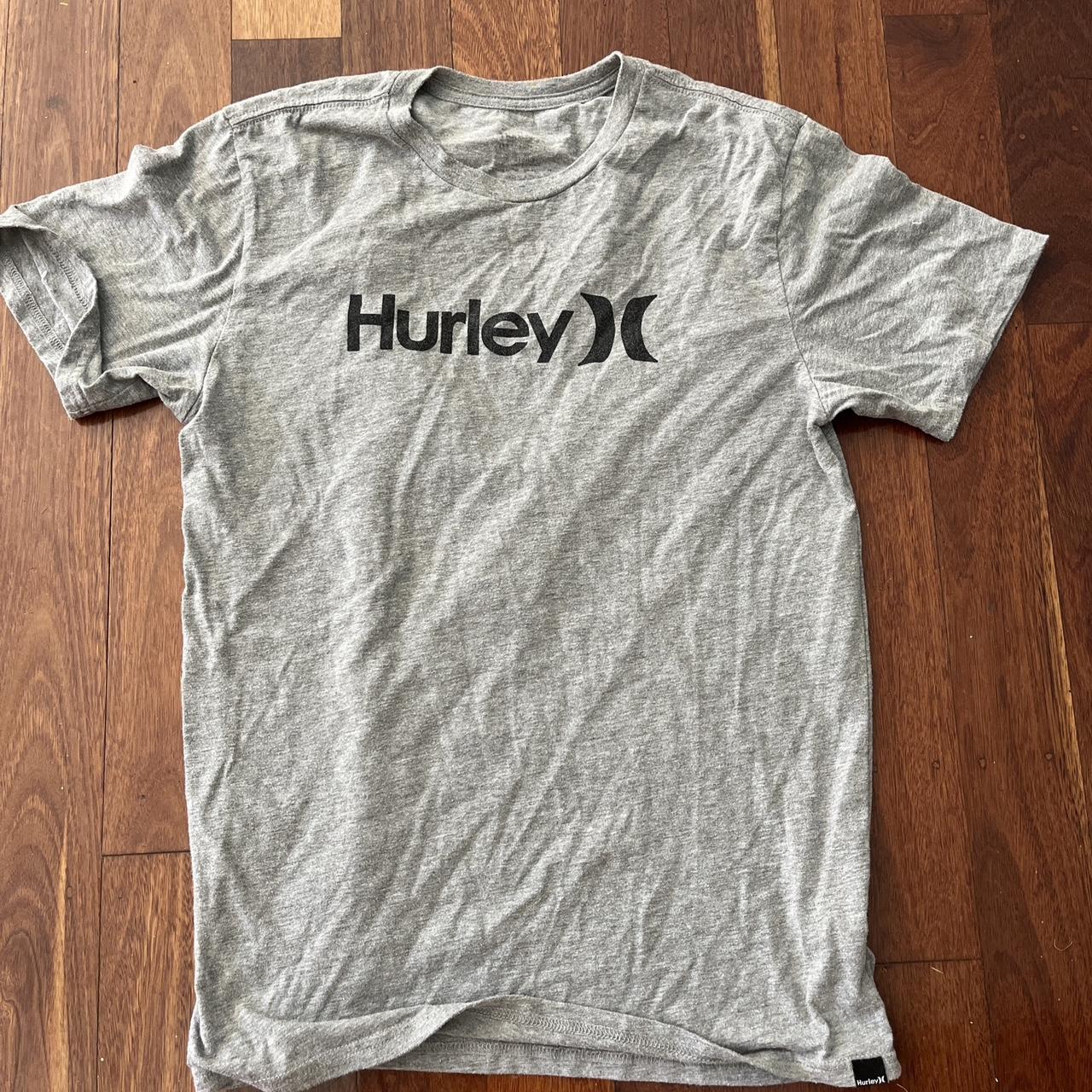 Hurley T shirt good condition - Depop