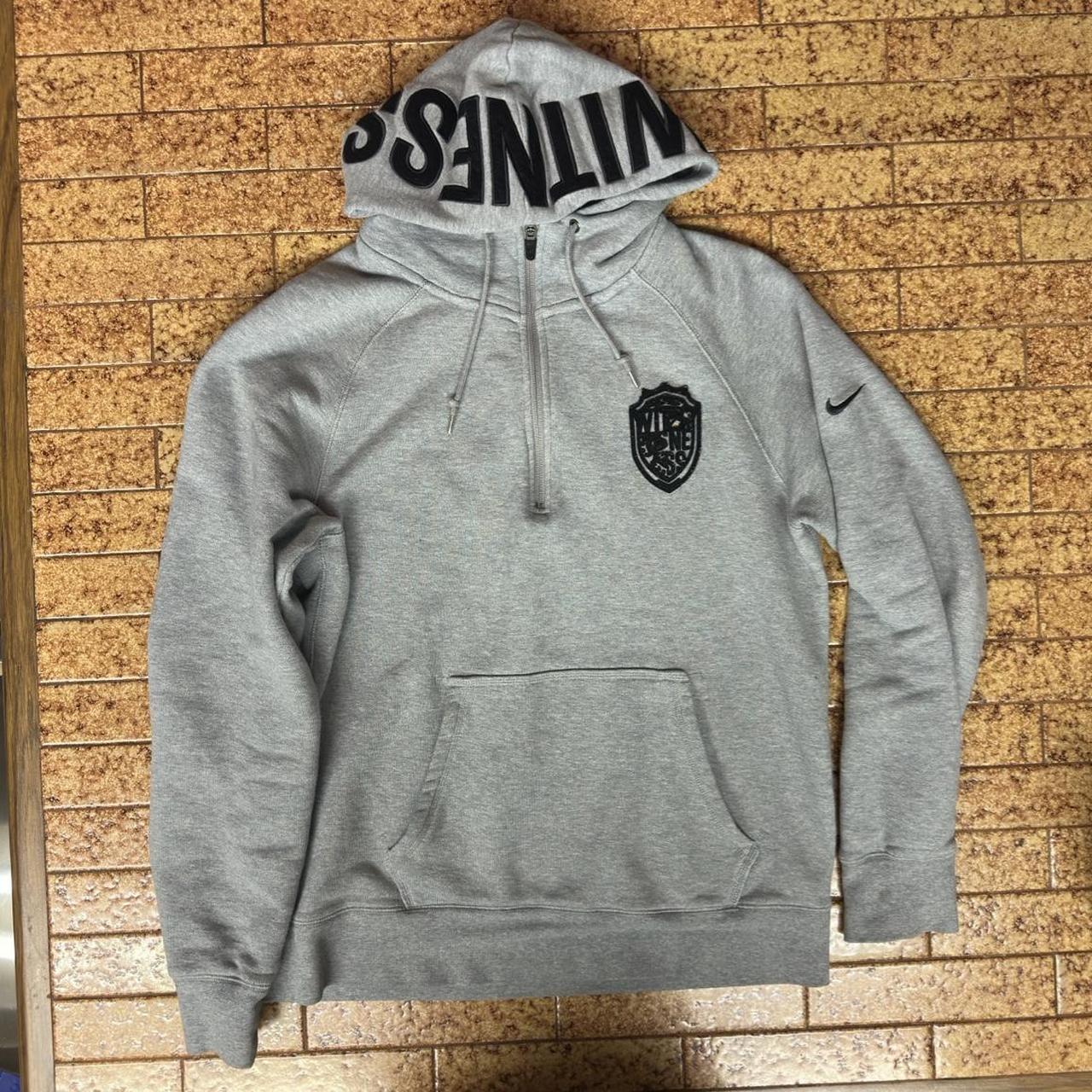 Nike shop witness hoodie