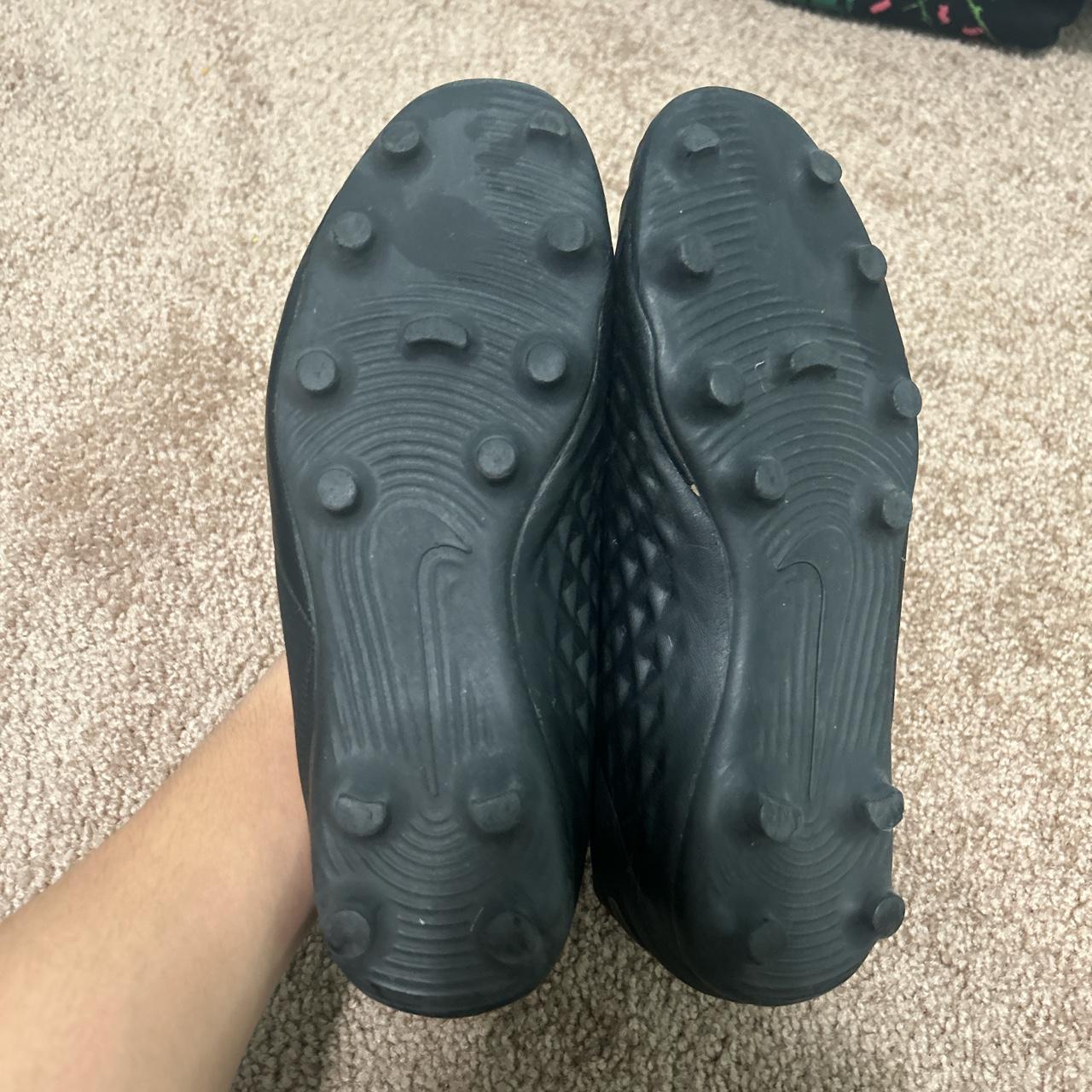 nike soccer cleats size 7.5