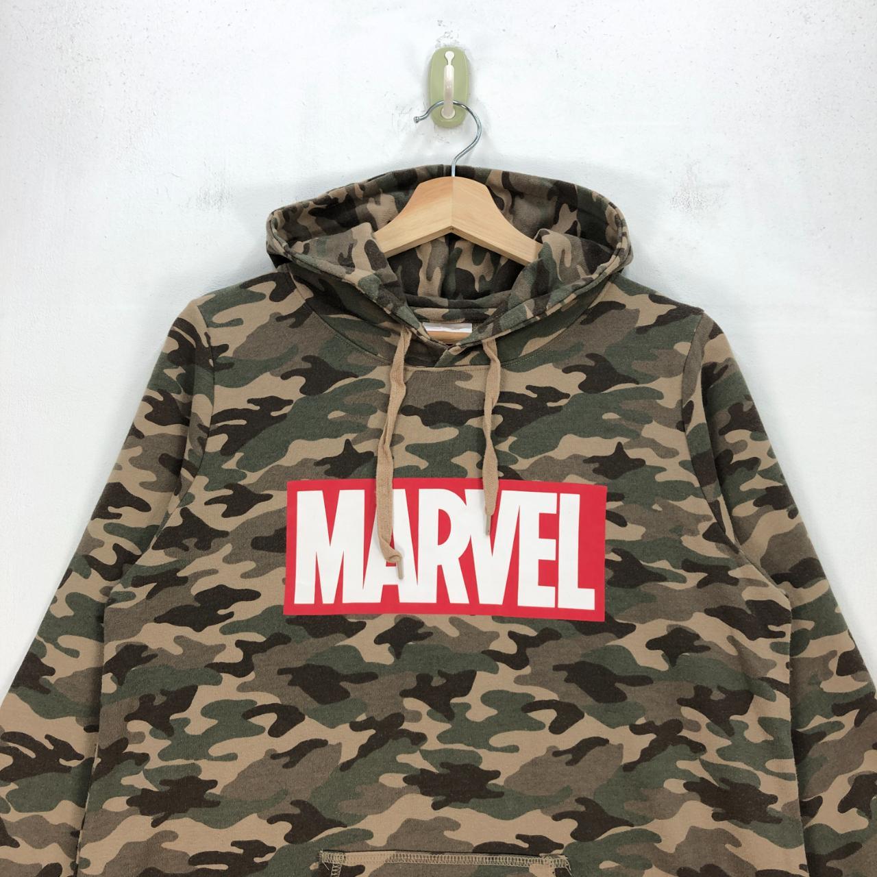 Marvel hoodie pull online and bear