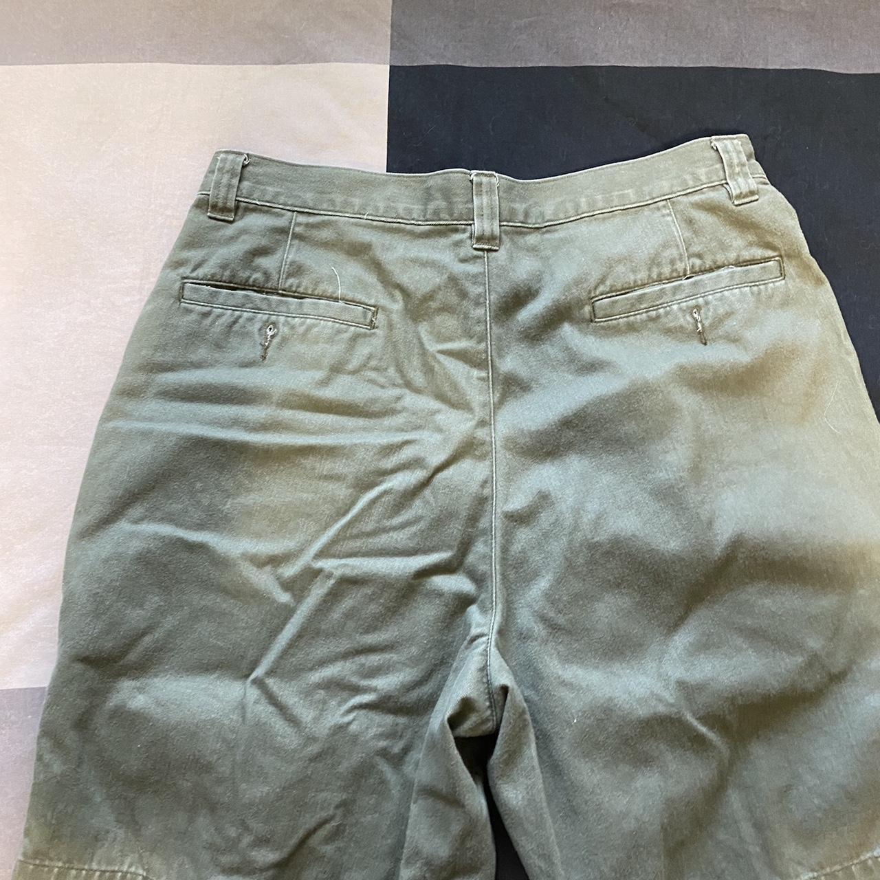 Olive Cherokee Shorts No flaws Size 34 - Depop