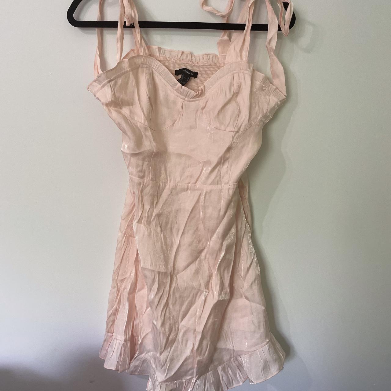 Baby pink deals dress forever 21