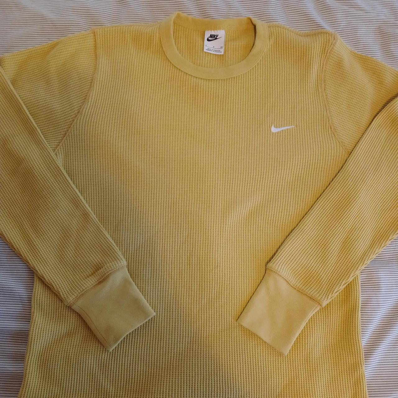 Mens yellow hot sale nike sweatshirt