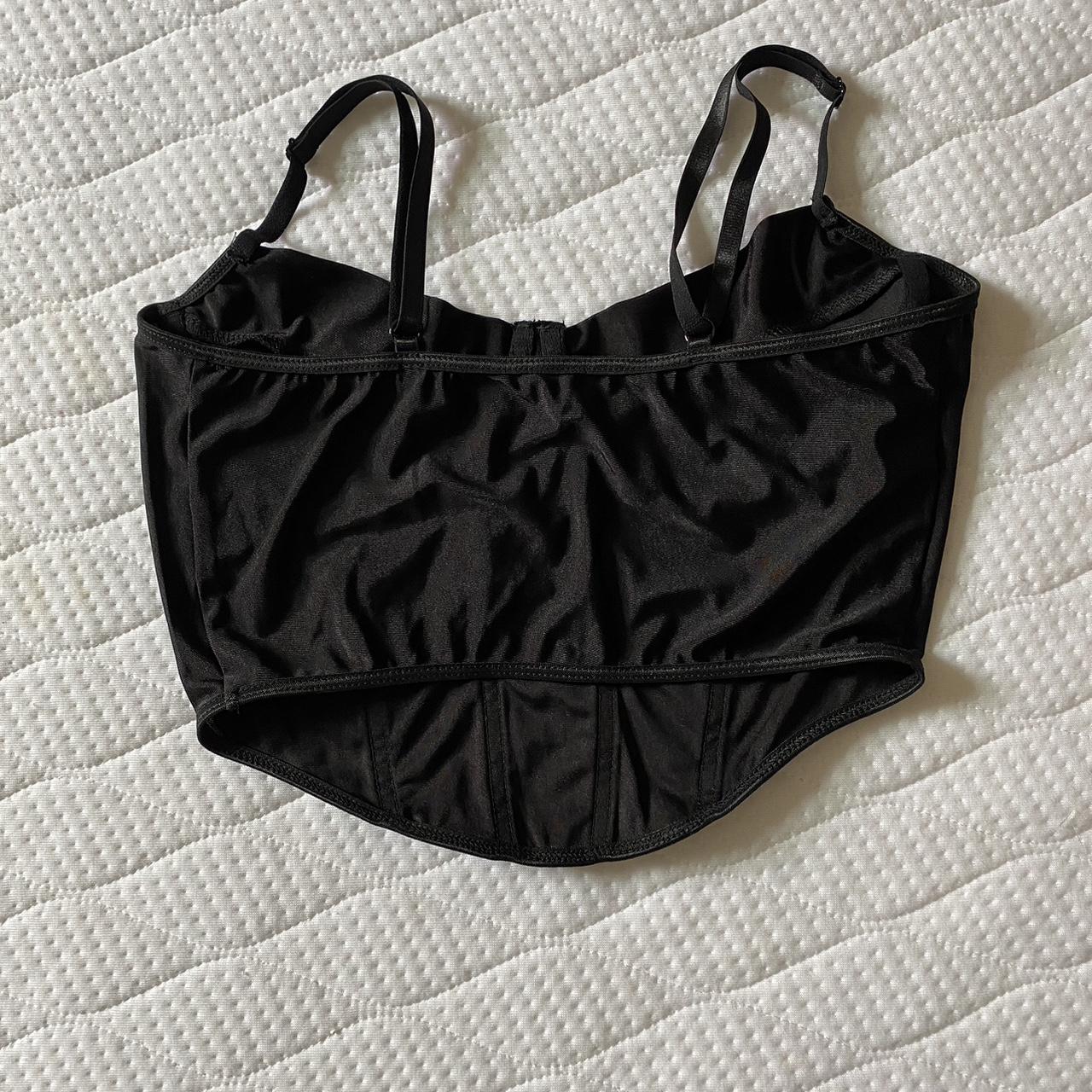 simple black corset :3 size: medium color: black Depop