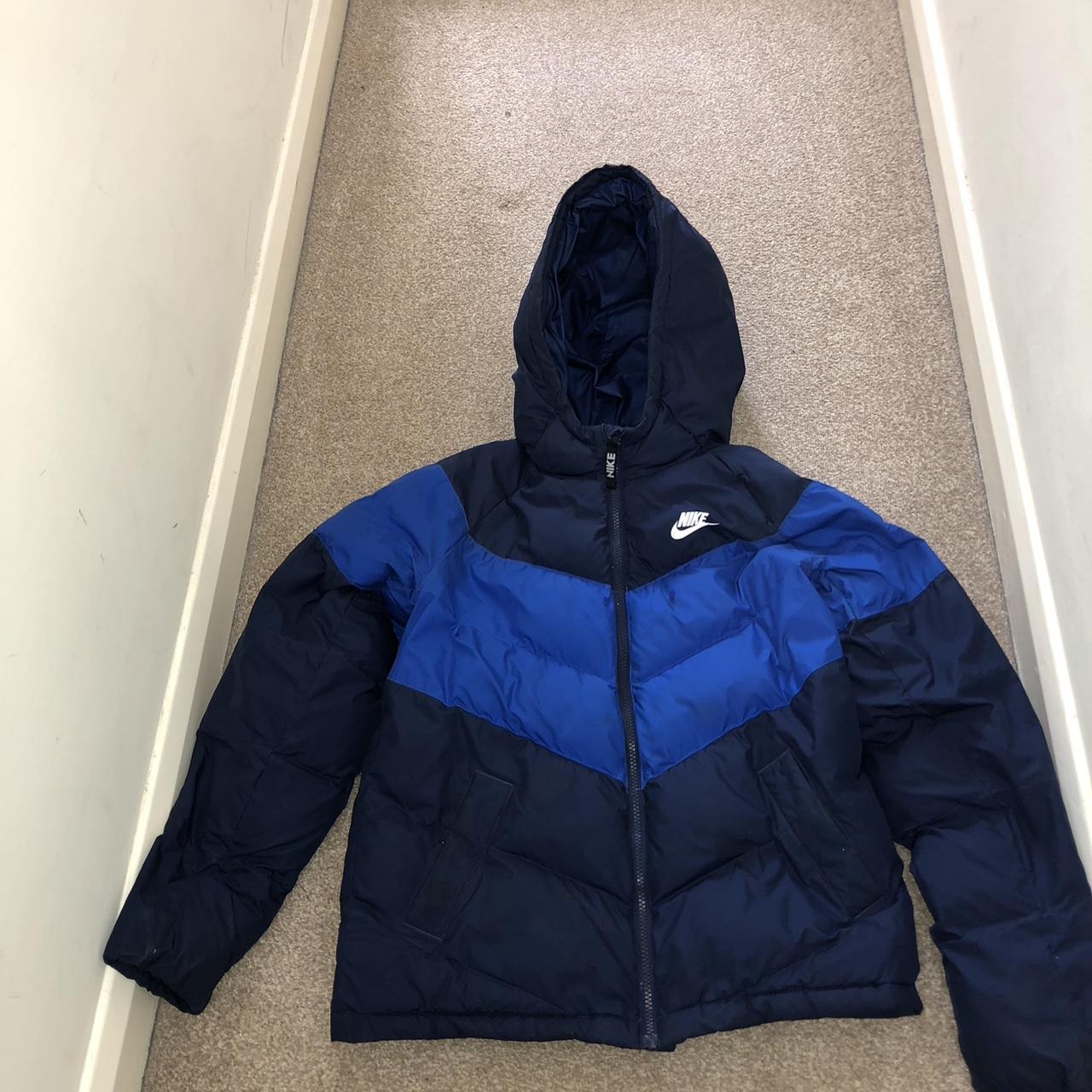 Nike puffer Coat 158 170cm Depop