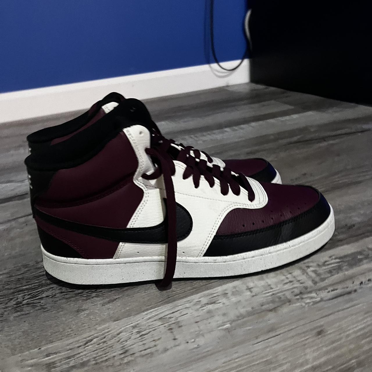mens burgundy nike boots