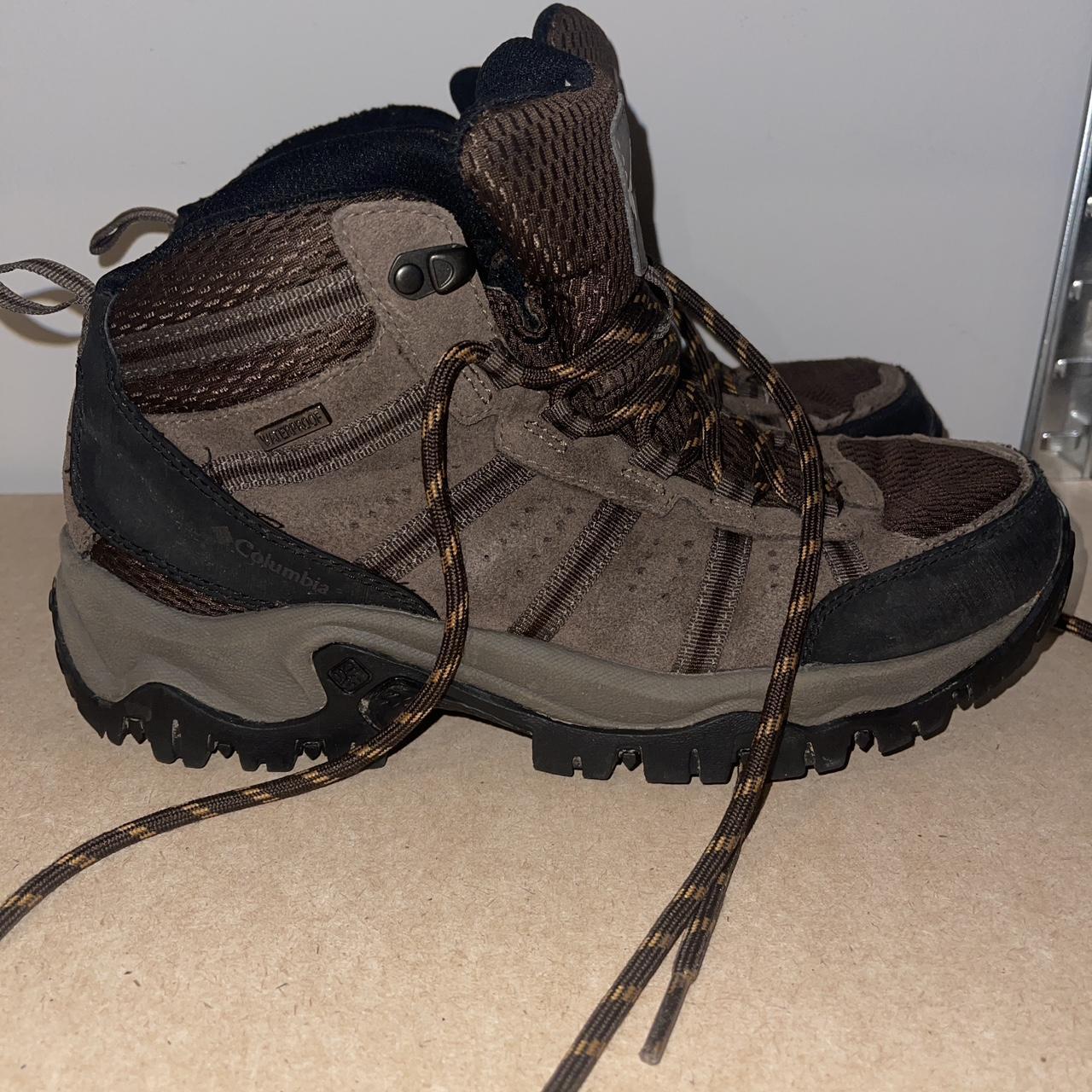 Columbia grants sale pass hiking boots