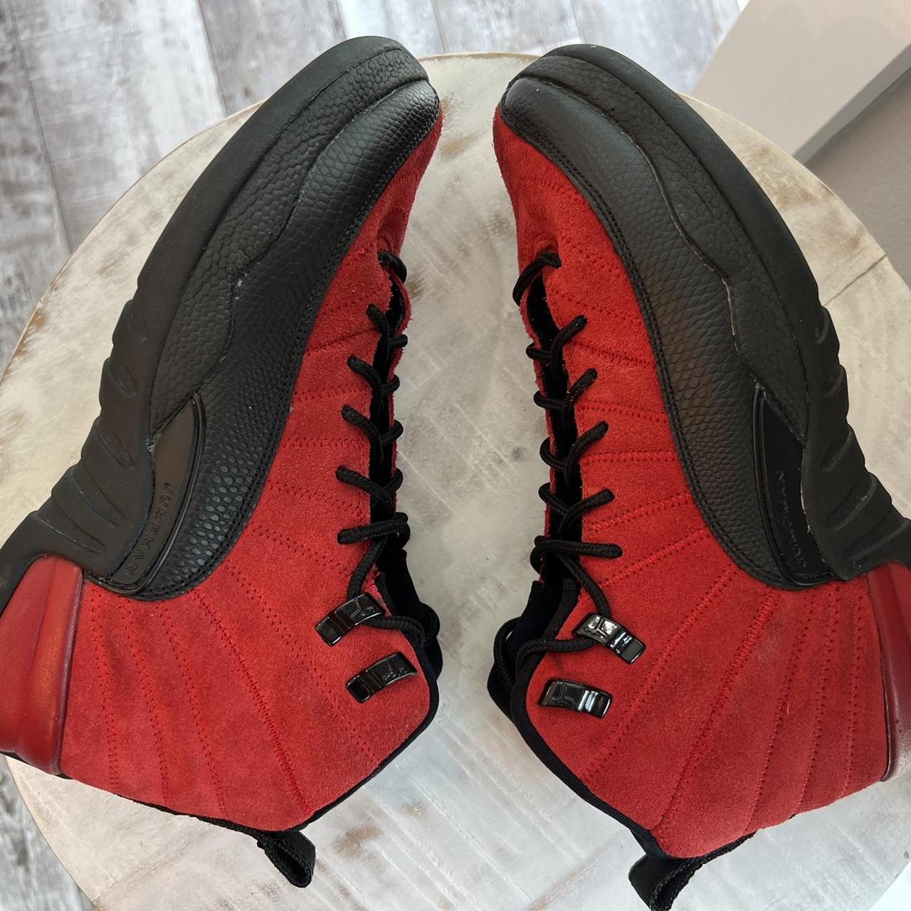jordan 12 reverse flu game size 11