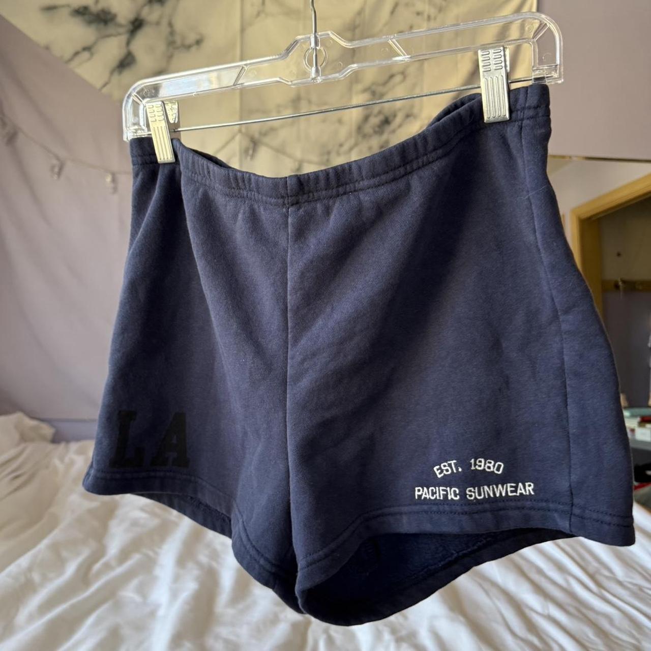 PacSun Women's Shorts - Navy/Black - 6 – pacsun shorts
