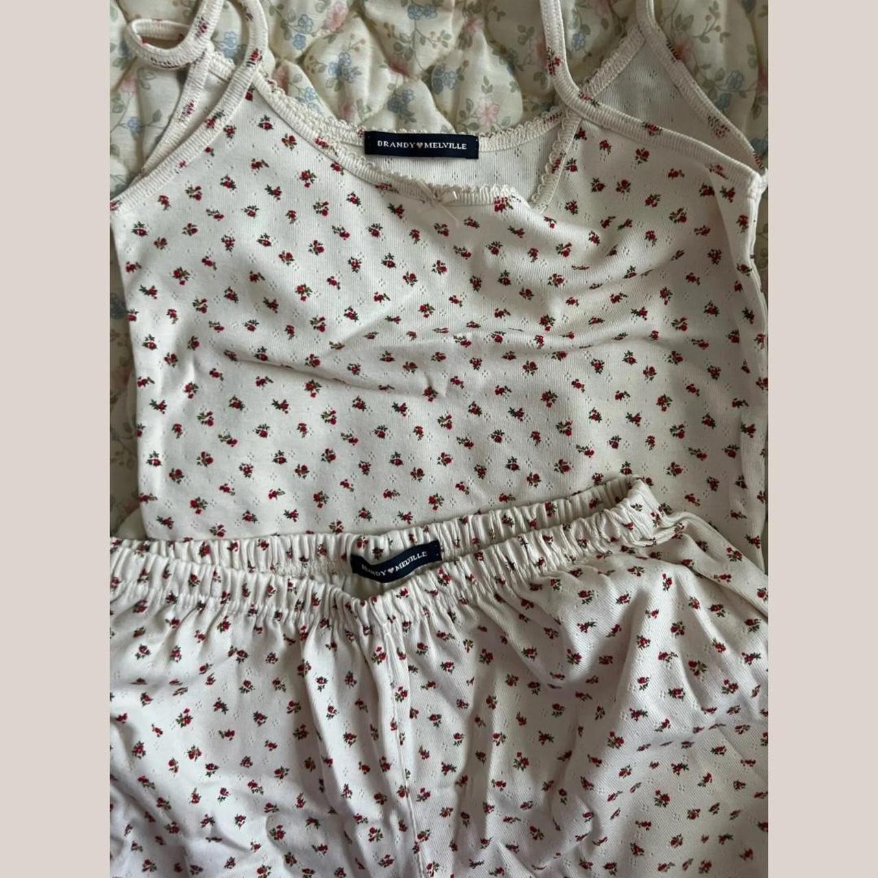 Brandy Melville floral pyjama set One size Depop