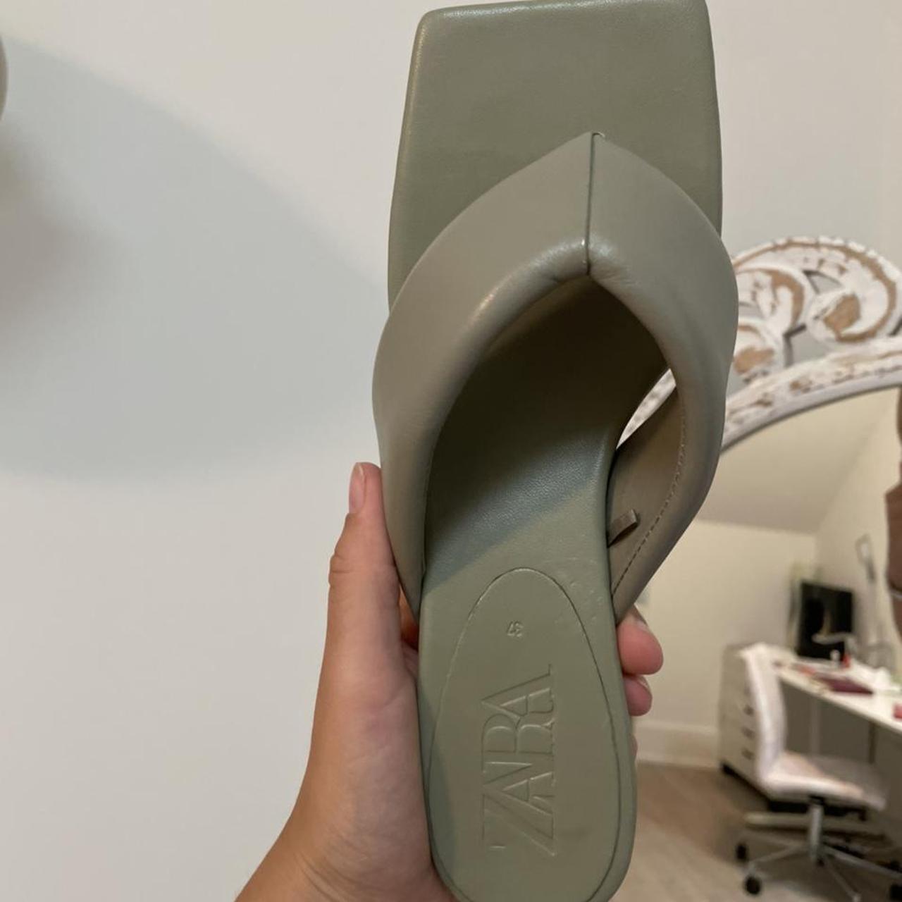 zara flip flop heels