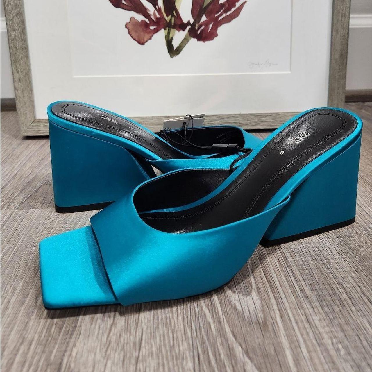 Zara store blue mules