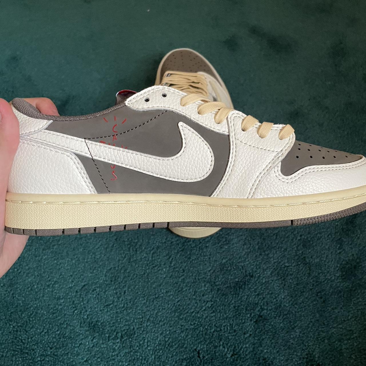 travis scott reverse mocha low