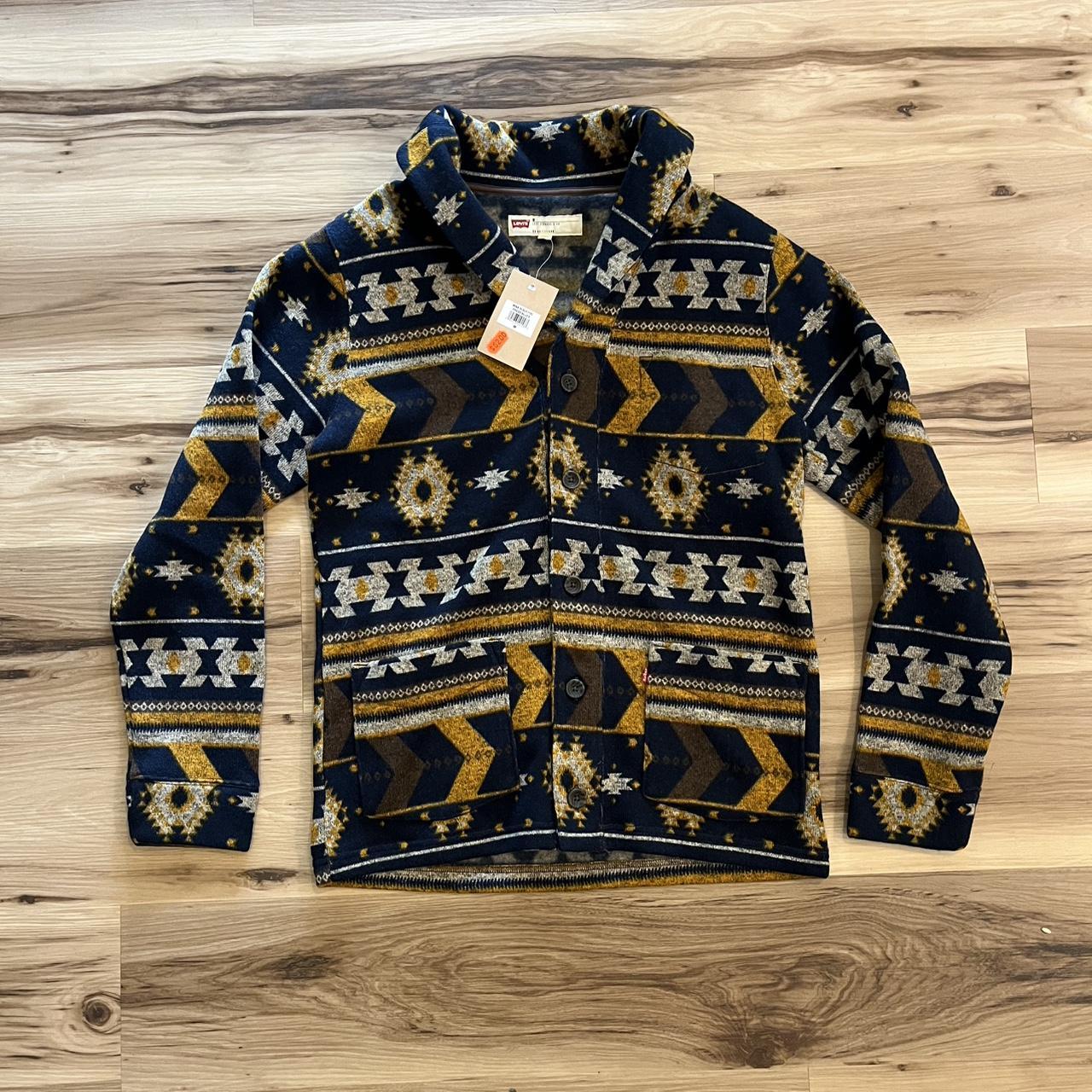 item listed by cmnplcvtg