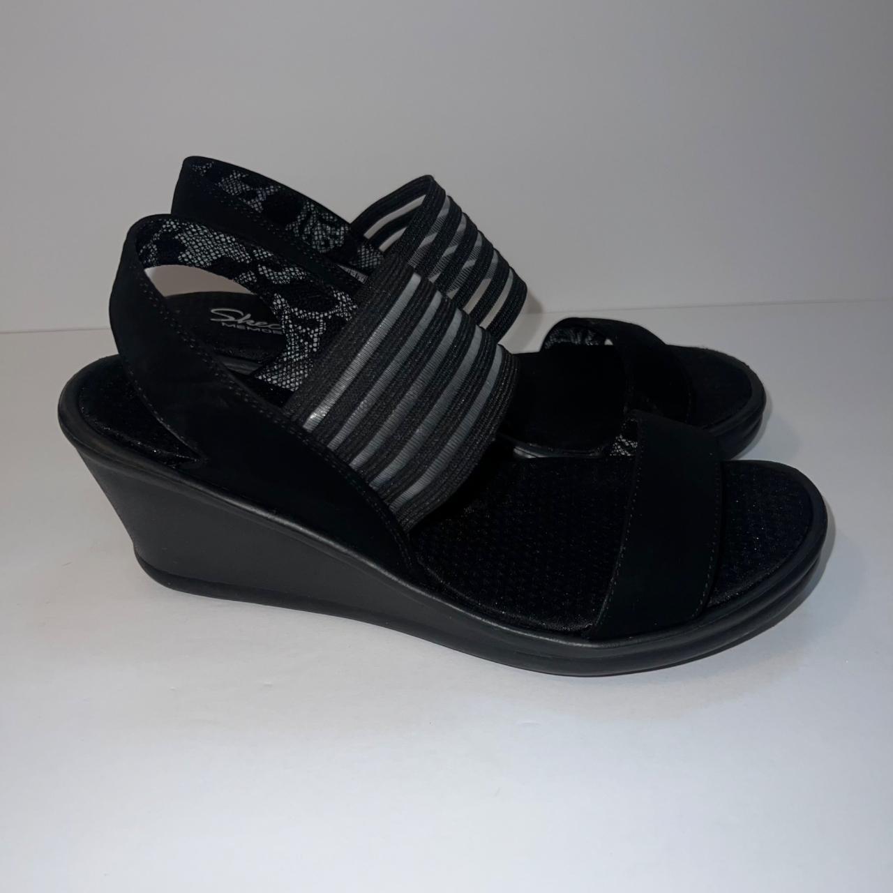 Skechers Women's Black Sandals | Depop