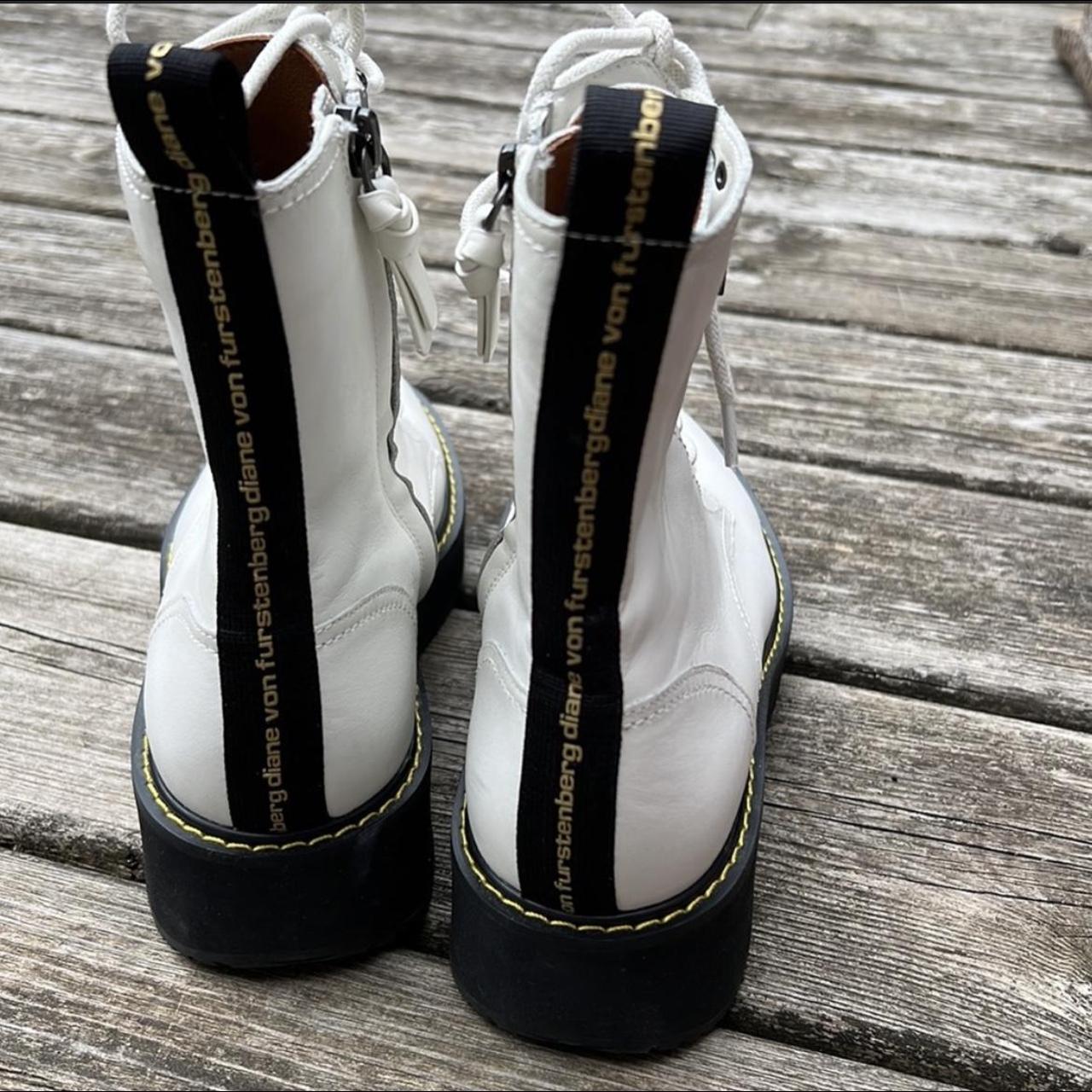 Diane von furstenberg 2025 white boots