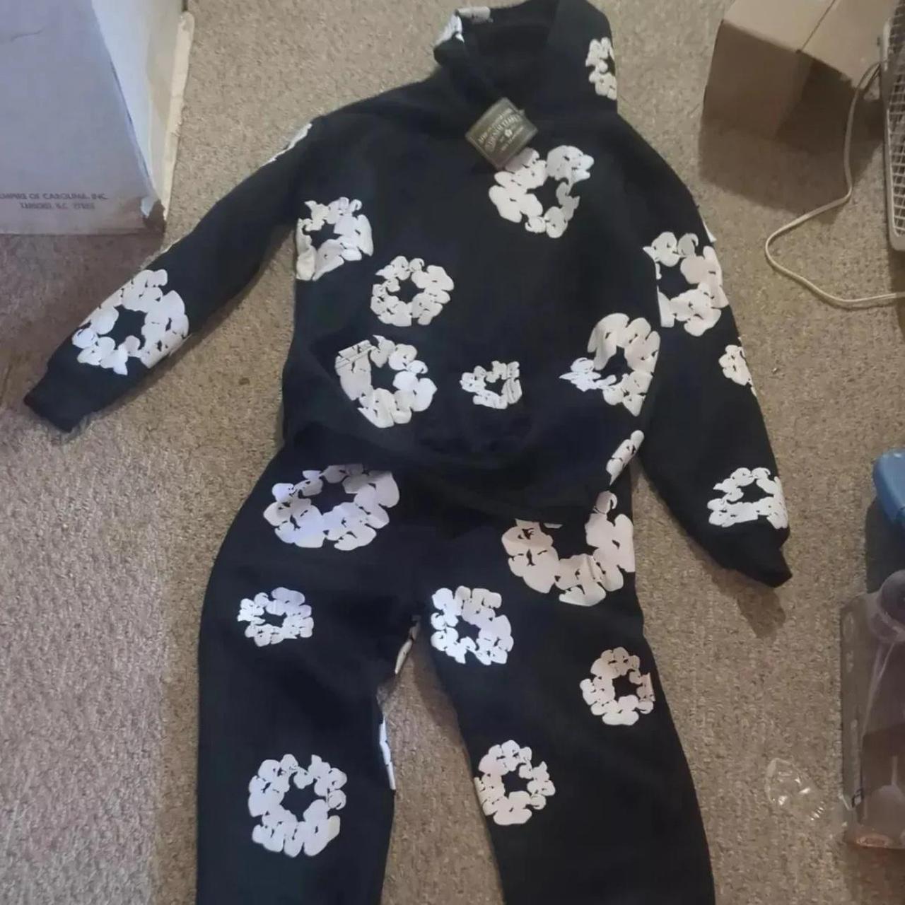 item listed by arezuyslbaby