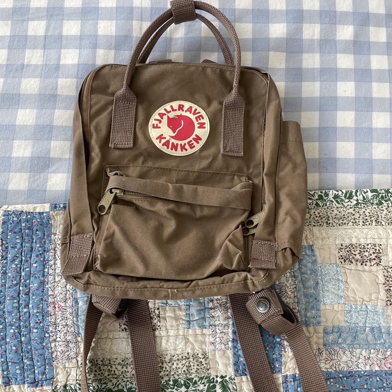 ♡︎ Fjall Raven Kånken mini backpack ♡︎ Washable... Depop