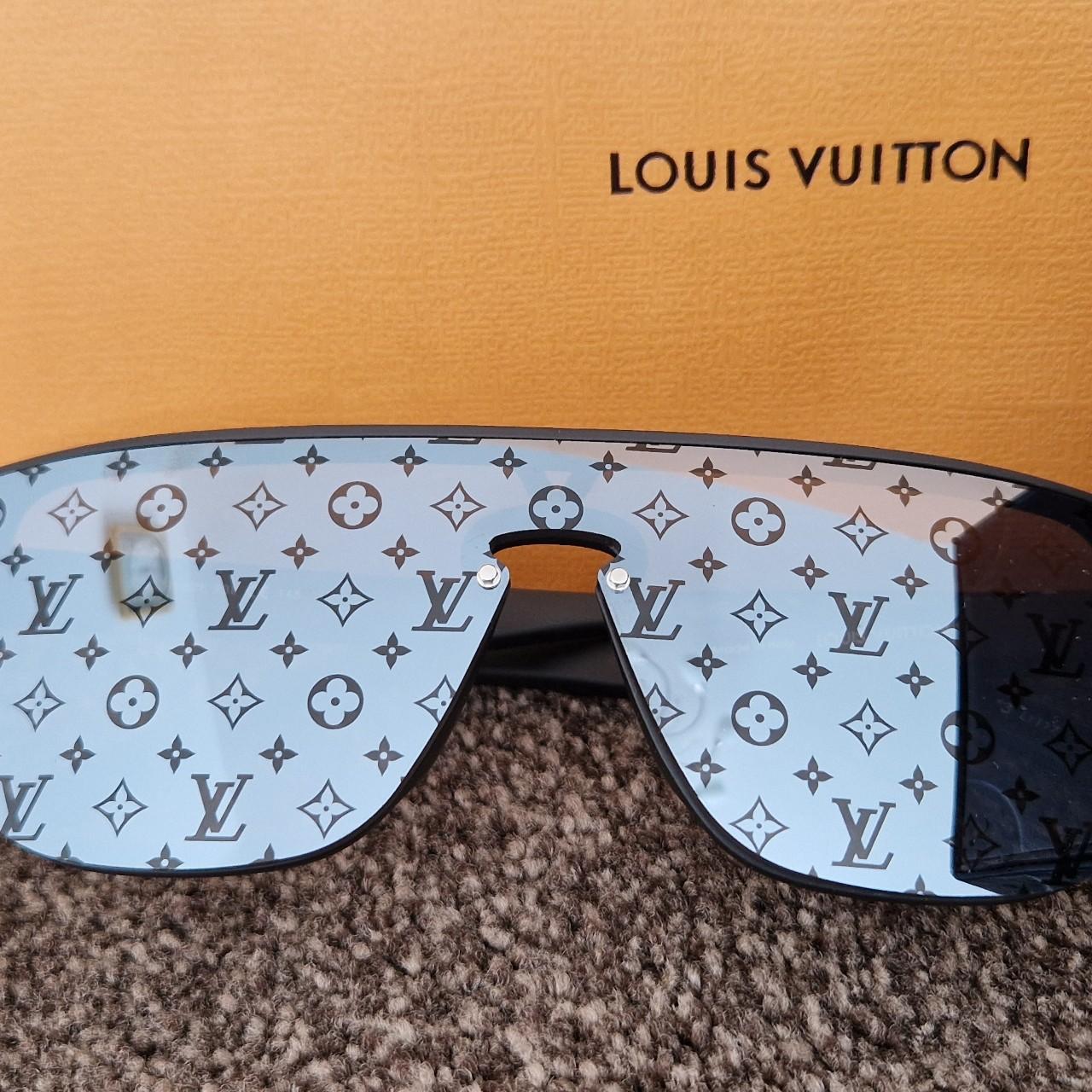 LV WAIMEA SUNGLASSES Condition: 10/10 Price: 475.- - Depop