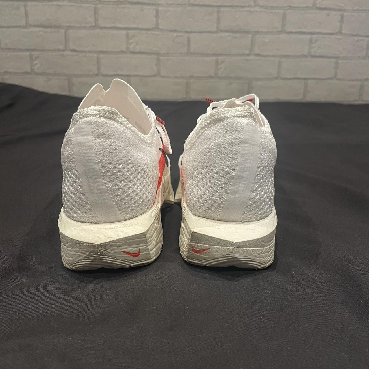 kipchoge nike vaporfly