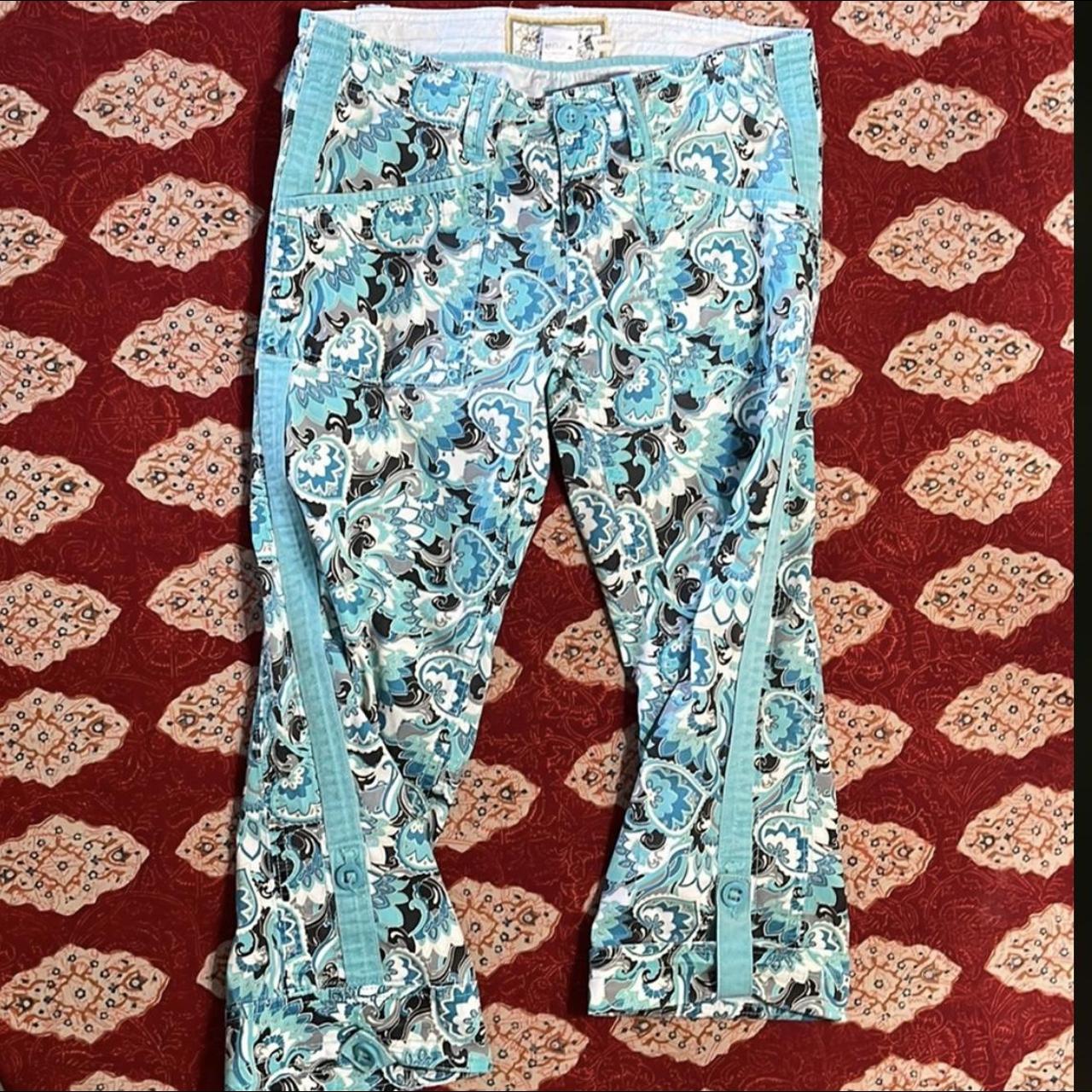 Aventura capris on sale