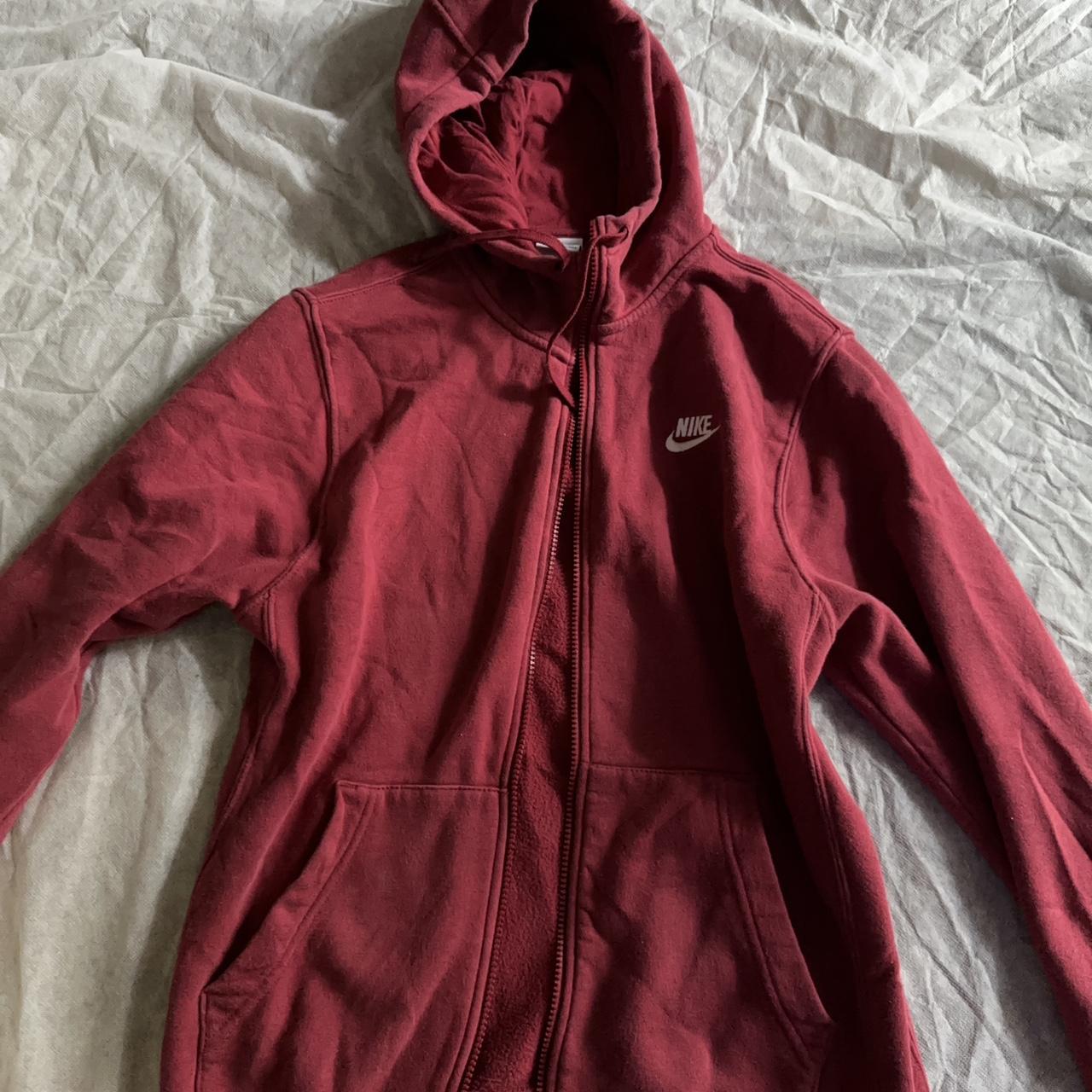 Ladies red nike discount hoodie