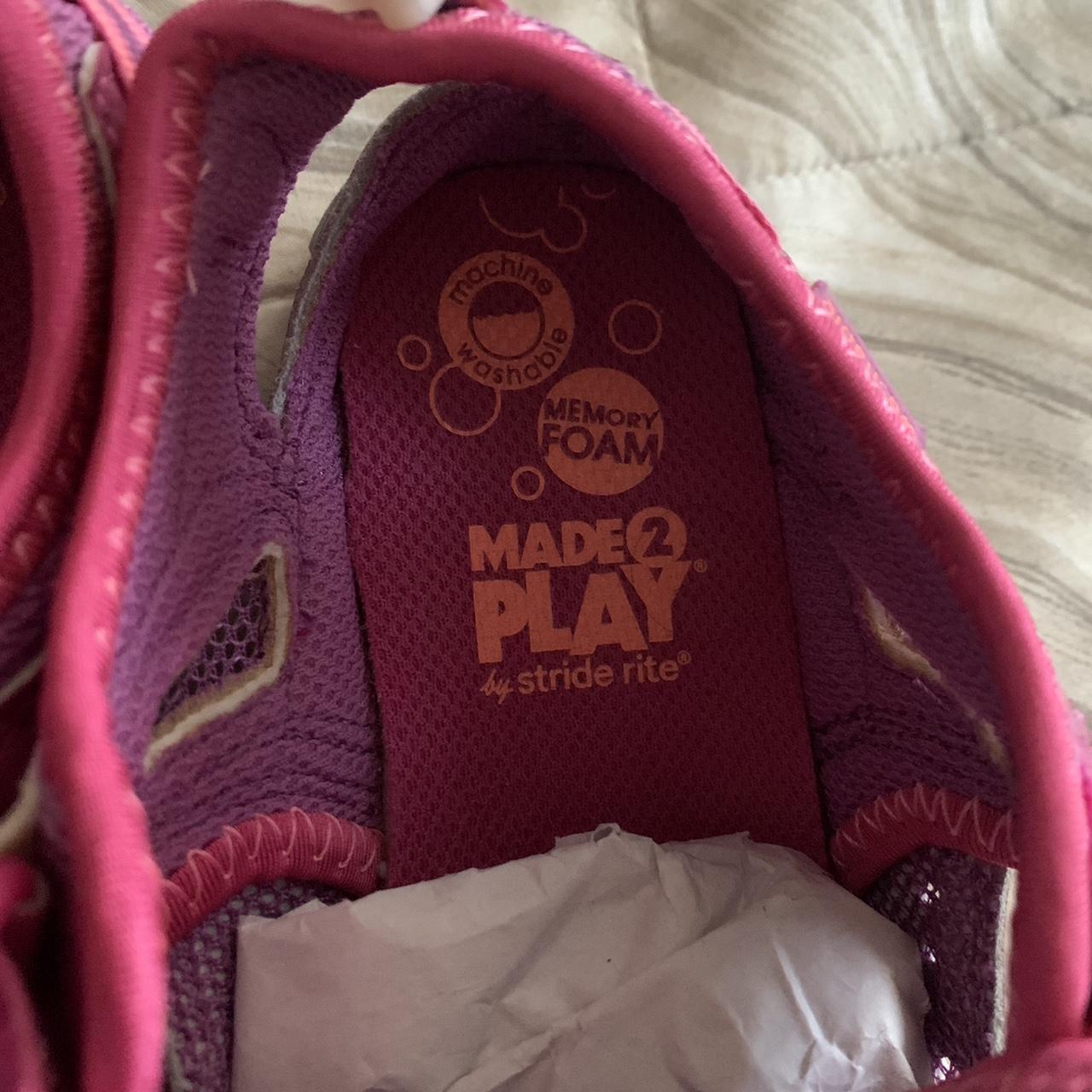 Pink Girls shoes size 13.5 M stride rite Memory