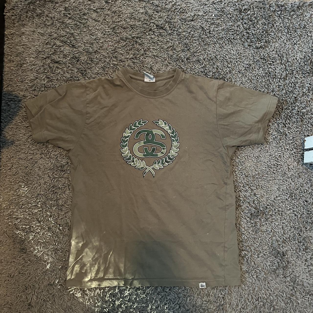 green stussy t shirt