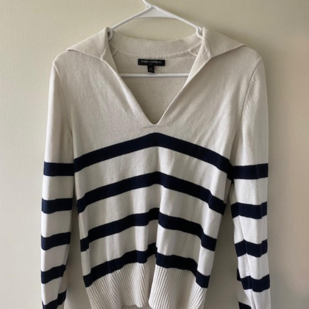 J.Crew Women's White and Navy Jumper Depop