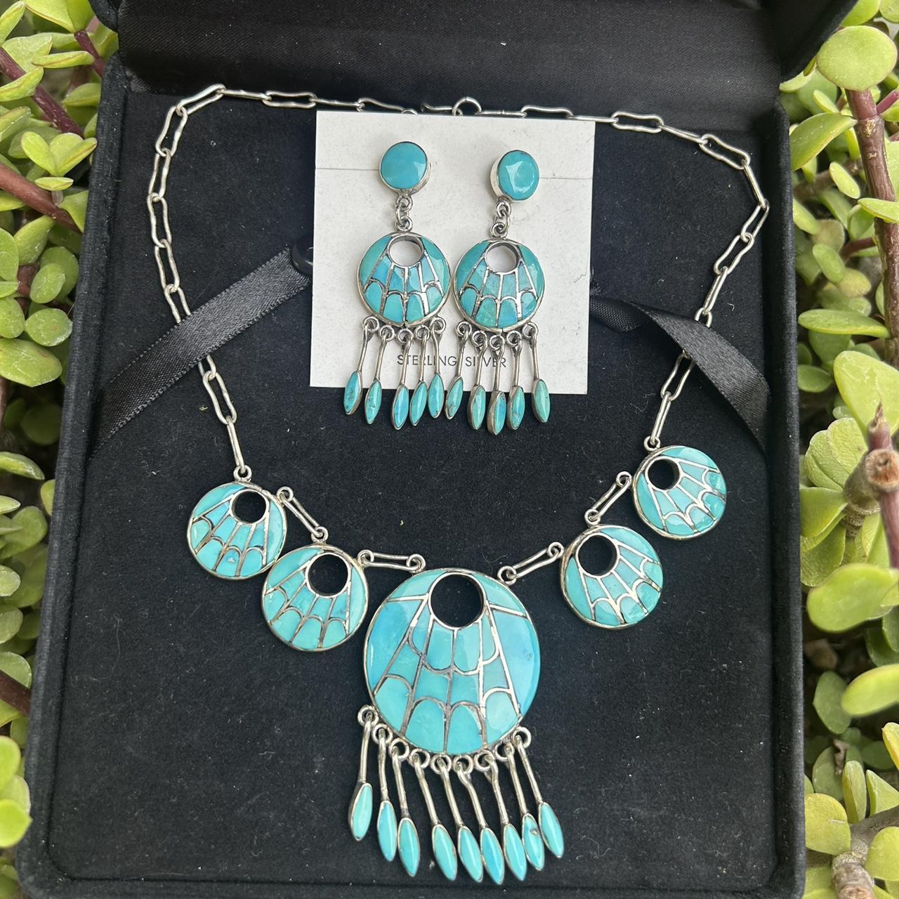 item listed by nicollettesabri
